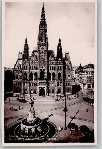Liberec Reichenberg i. Böhmen Foto AK Rathaus Altstädterplatz Denkmal