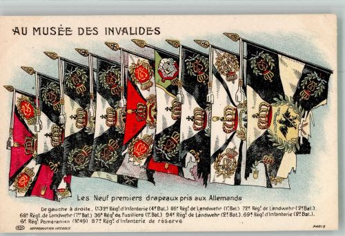 Paris Die ersten 9 erbeuteten deutschen Flaggen im Invalidendom Fahne