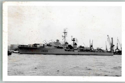 W2000 Hamburg Geleitzerstörer D628 USS Welles Hafen vor Blohm u. Voss Marine