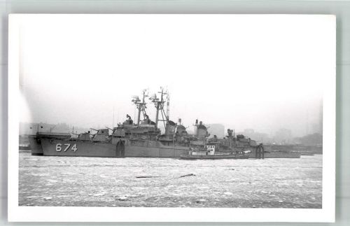 Winter Zerstörer 674 Marine