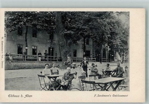 06385 O4372 Aken Privatfoto AK Gasthaus Samdmann's Etablissement Elbhaus Gartenwirtschaft