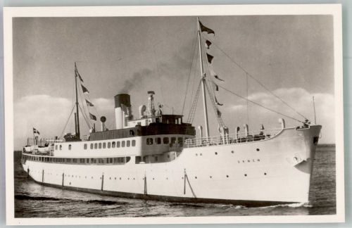 Dampfer Ornen Res med Öresundsbatarna Seebäderschiff Foto AK