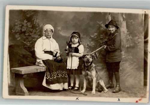 Rotkäpchen Schäferhund Jäger u. Großmutter Volksschauspiel