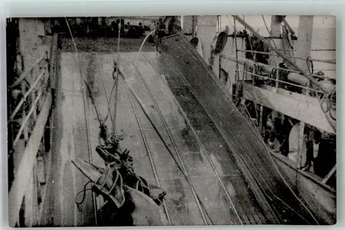 W2000 Hamburg Decksansicht eines Bergungsschiffes Ort lt. Fotograf Kleinschmidt Schifffahrt