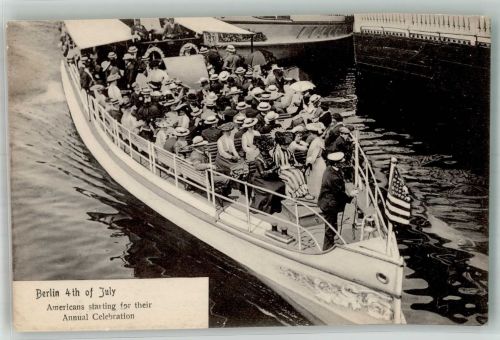 10115 W1000 Berlin, unsortiert Gebrauchsspuren 4. Juli Feier Boot Schiff Fahne