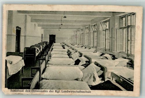 85276 W8068 Pfaffenhofen a d Ilm 1922 Gebrauchsspuren Schlafsaal des Pensionates der Kgl. Landwirtschaftsschule Foto AK Ort lt. Stempel
