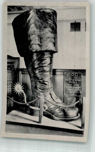 04720 O7300 Döbeln Gebrauchsspuren Der größte Stiefel der Welt Foto AK