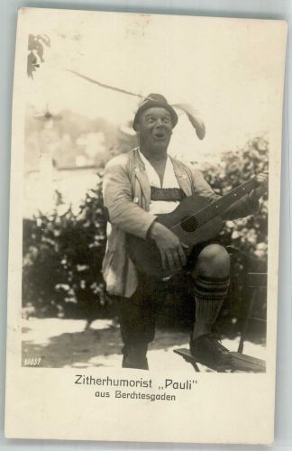 83471 W8240 Berchtesgaden Foto AK Zitherhumorist Pauli Tracht Gitarre Hut