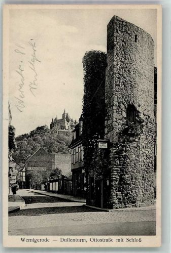 38855 O3700 Wernigerode 1931 Foto AK Dullenturm an der Ottostraße mit Schloss Wernigerode
