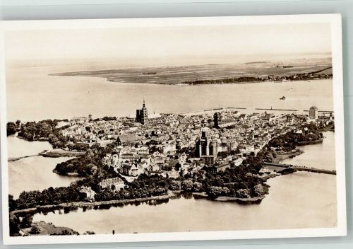 18435 O2300 Stralsund Foto AK Fliegeraufnahme