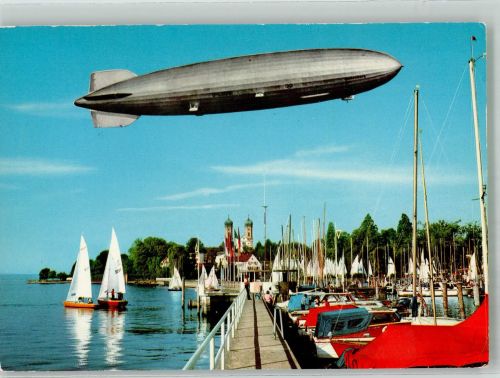 W7990 Friedrichshafen Luftschiff Hindenburg über dem Jachthafen Zeppelin Fotomontage AK