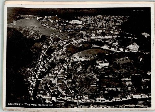 75305 W7540 Neuenbürg , Württ 1931 FOTO KEINE AK Fliegeraufnahme des Ortes mit Schloss Neuenbürg Original aufmontierte Verlagsmusterkarte