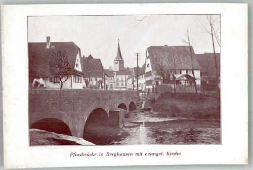 76327 W7507 Berghausen , Baden Foto AK Pfinzbrücke mit Ev. Kirche