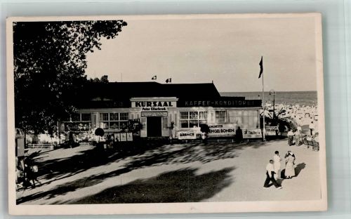 23743 W2433 Grömitz Privatfoto AK Gasthaus Kursaal am Strand Ort handschriftlich