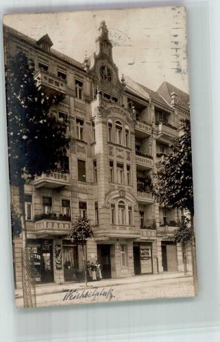 10115 W1000 Neukölln 1910 Privatfoto AK Wohn- und Geschäftshaus Emailleschild handschrift. Weicheslpatz Ort lt. Stempel