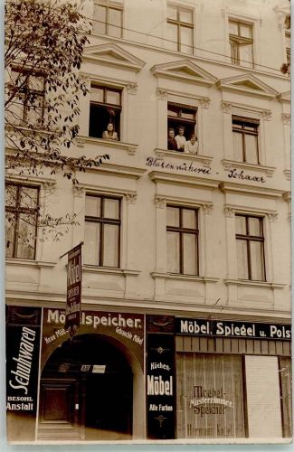10115 W1000 Neukölln 1913 Privatfoto AK Wohnhaus mit Möbelhandlung Jägerstrasse 15 Ort lt. Stempel