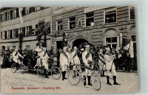 86150 W8900 Augsburg , Bay 1912 Foto AK Festzug 1911 Radlerclub Germania