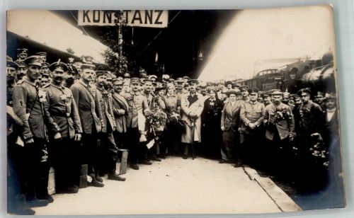 78462 W7750 Konstanz Foto AK Kriegsgefangenen-Heimkehr aus französischer Gefangenschaft Bahnhof Konstanz