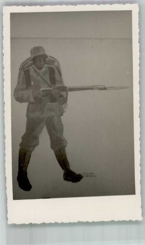 Landser mit Marschgepäck und Karabiner mit aufgepflanztem Bajonett Wehrmacht WK II Künstlerkarte