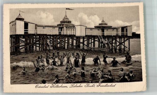 23746 W2436 Kellenhusen Ostsee 1913 Foto AK Schwimmbad Familienbad Lübecker Bucht