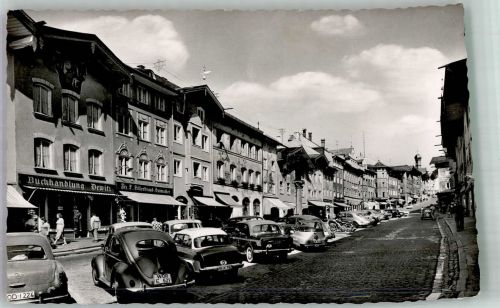 83646 W8170 Bad Tölz 1962 Foto AK VW Käfer Auto Geschäft Historische Marktstrasse