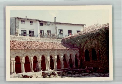 Santillana del Mar FOTO KEINE AK Kantrabien Kirche Kreuzgang