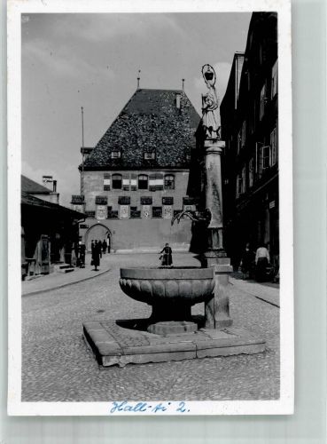 6060 Hall in Tirol Foto AK Rathaus Denkmal Brunnen