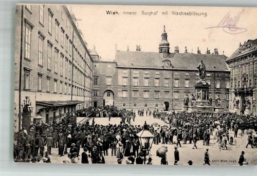 1010 Wien 1. Bezirk, Innere Stadt 1900 Gebrauchsspuren Denkmal Burghof Wachablösung