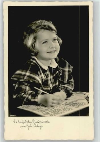 Foto AK Geburtstag Bilderbuch mit Pinsel ausmalen Schreiben 1935