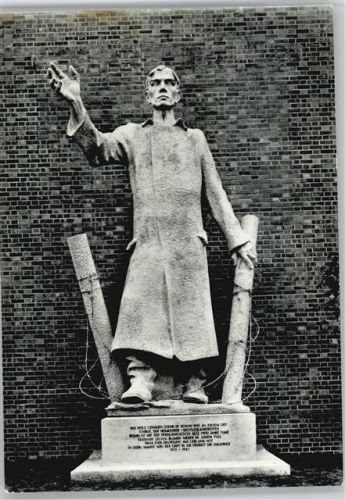 37133 W3403 Friedland , Kr Göttingen - Grenzdurchgangslager Heimkehrer-Statue