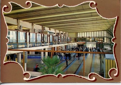 Alger Algier Innenansicht der Flughafenhalle, Algers la Blanche, Dar-El-Beida, Foto-Ak Nr. 4027/OR,Societe Nationale Flughafen um 1970/80