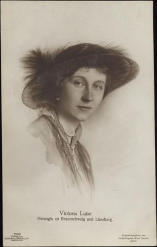 Victoria Luise, Herzogin zu Braunschweig und Lüneburg,Gustav Liersch & Co Adel Prinzessin Victoria Luise um 1910/20