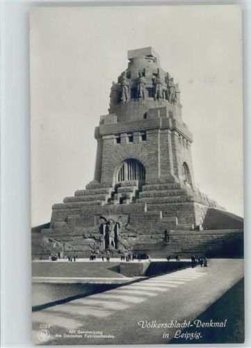 O7000 Leipzig Völkerschlacht Denkmal NPG 5284 Foto AK Bauwerk
