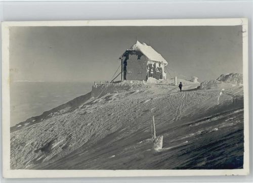 Schutzhaus auf dem Zirbitzkogel Lavantaler-Alpen