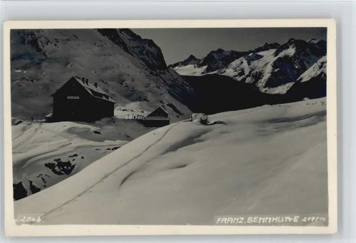 Franz-Senn-Hütte Winter Stubaital
