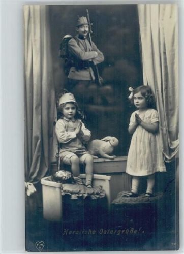 Kinder beten für ihren Vater WK I Foto AK Christliche Propaganda