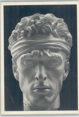 Skulptur "Verwundeter" Erotik - Film Foto Verlag Nr. 33 AK