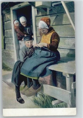 Trachten Holland Kinder mit Holzschuhe und Strickzeug ca 1900 Serie 429 8. Marken II AK