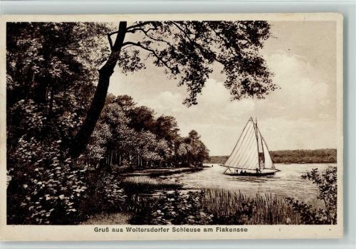 Woltersdorf Schleuse am Flakensee Segelboot