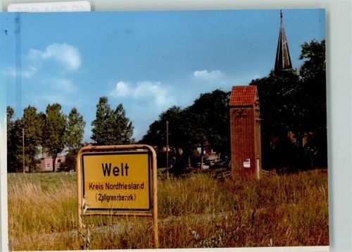 25836 W2256 Welt FOTO KEINE AK gelbes Ortsschild, Kirche im Hintergrund