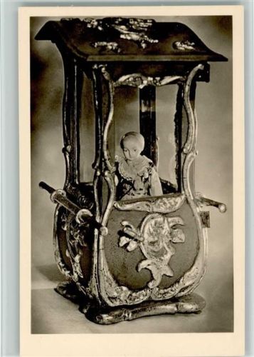 Barockpuppe in der Sänfte - Spielzeugmuseum Sonneberg Puppe