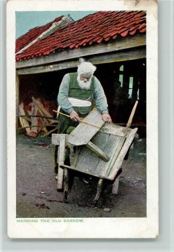 Mending the old Barrow - Tischler