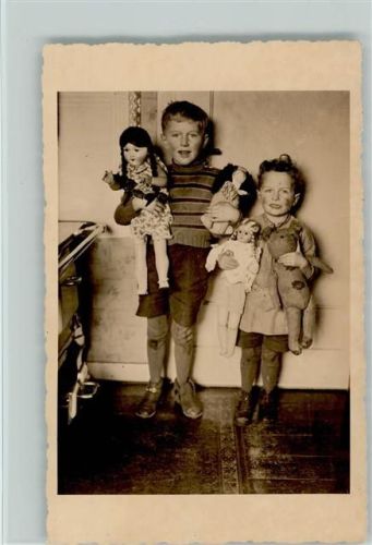 Kinder mit ihren Puppen und Teddy Foto ca 1950 AK