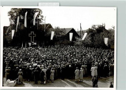 48356 W4418 Nordwalde FOTO KEINE AK St. Dionysius Kreuz Fahnen Festgottesdienst Kinderwagen