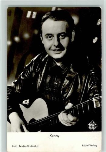Nr. 4445 Ronny mit Gitarre Filmverlag Rüdel