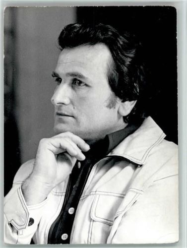 Constantin Wecker keine AK