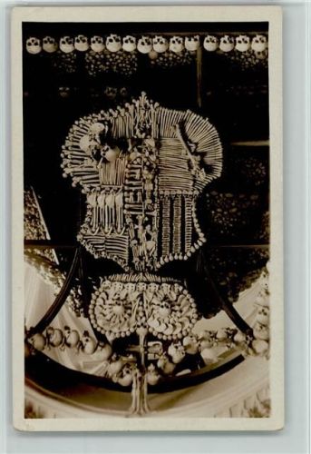 Totenschädel - Kostnice v Sedlci Hory - Foto ca 1934 AK Skelett