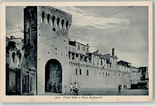 Jesi Porta valle e Mura Medioevali