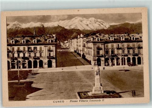 12100 Cuneo - Piazza Vittorio Emanuele II.