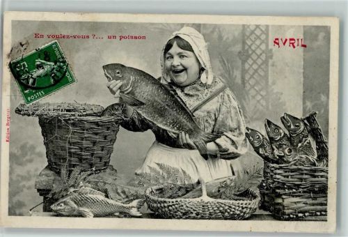 Fischersfrau mit vielen verschiedenen Fischen ca 1910 AK 1. April